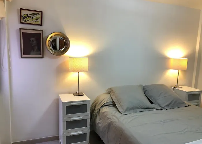 By The Sea Royal Plaza *